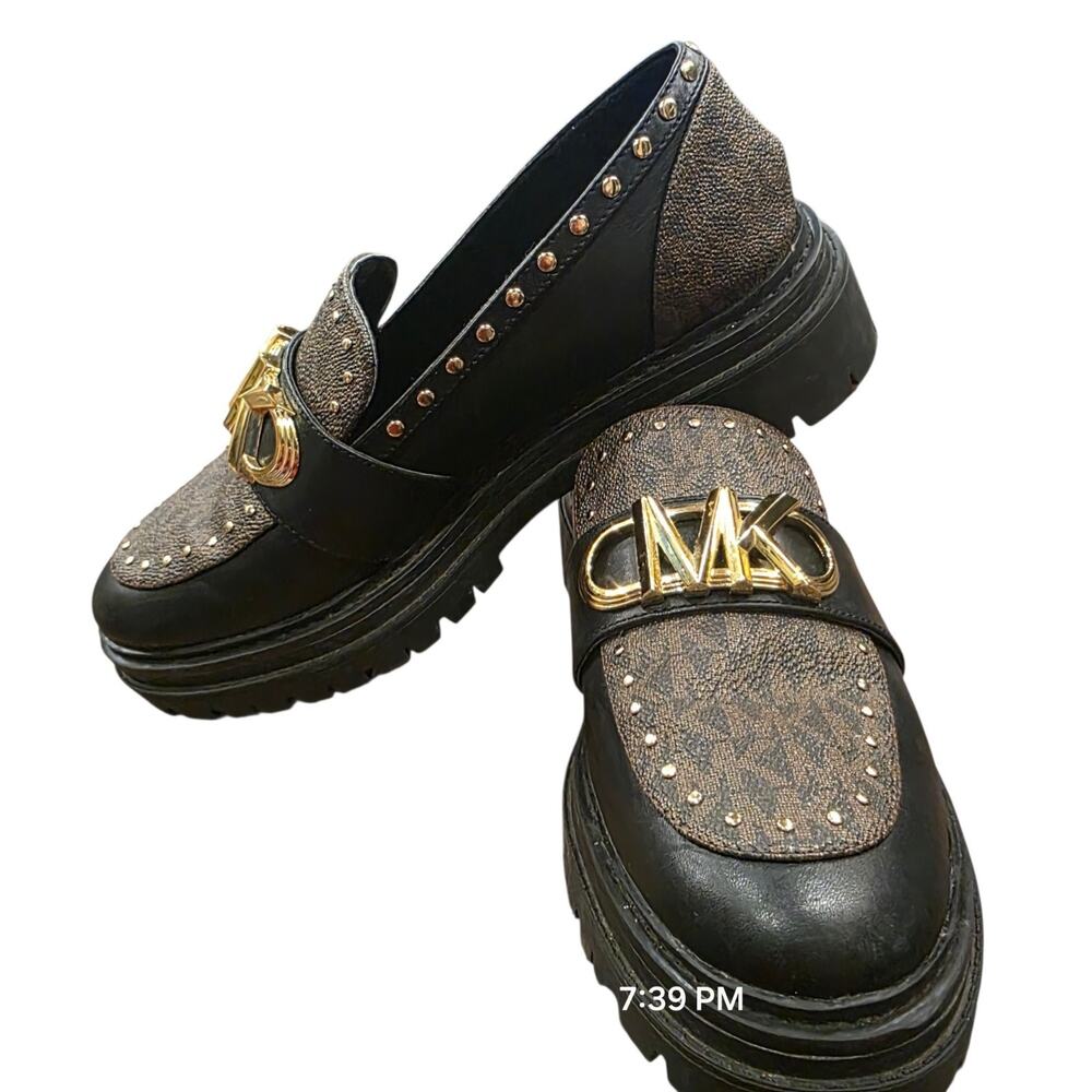 Michael Kors Size 7M Loafers Women Black Brown MK Logo Studded Lug Sole SG22E
